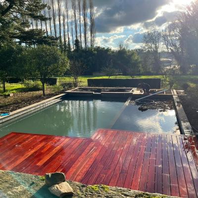 Création et pose d'une terrasse en padouk