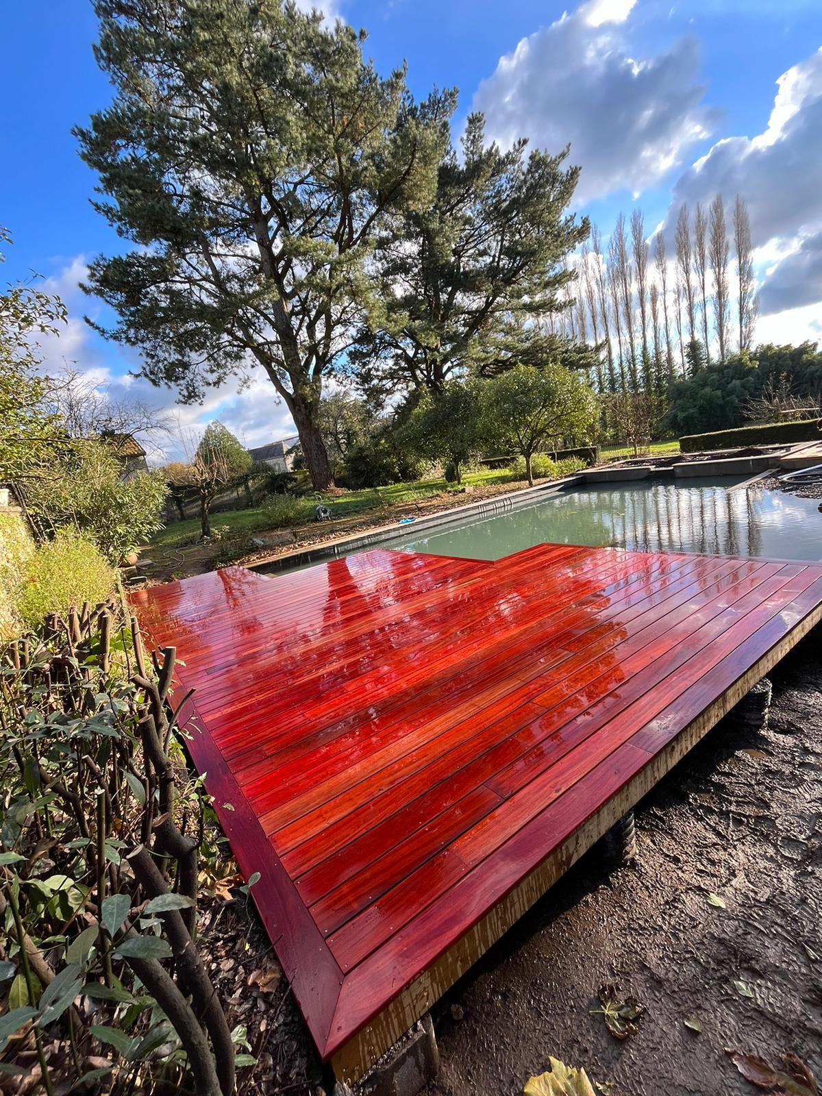 Terrasse en padouk par Ti menuiserie, menuisier à Moncoutant